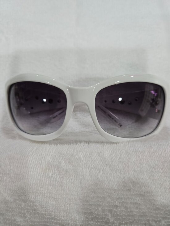 Vintage Bvlgari White Oversized frame with Swarovski crystal  652 B main image 4